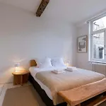 Huswell - Genthof - Room 2